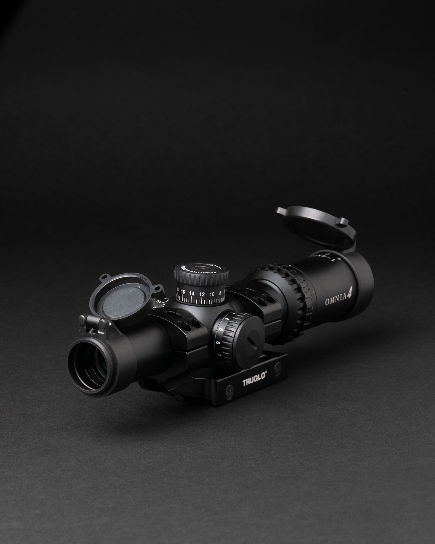 Omnia 4 Serisi 1-4x24 30mm Tüfek Dürbünü